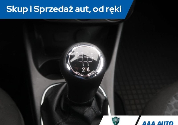 Opel Corsa cena 31000 przebieg: 123543, rok produkcji 2017 z Tarnobrzeg małe 172